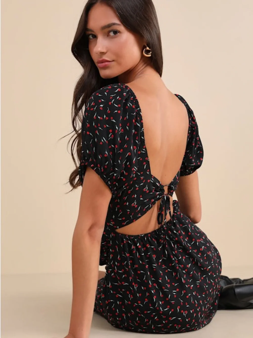 Lulus Compelling Flirt Black Floral Lace-Up Puff Sleeve Midi Dress Size S NWT - Picture 4 of 11